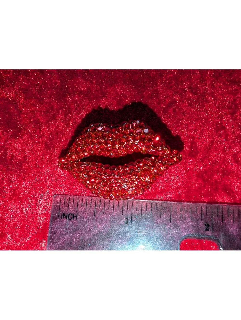 Vintage Red Rhinestone Lips Brooch Pin